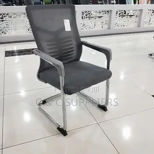 Ergonomic Chrome Base Visitors Chair - Black