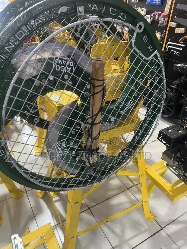 3-Blade Petrol Chaff Cutter - 1