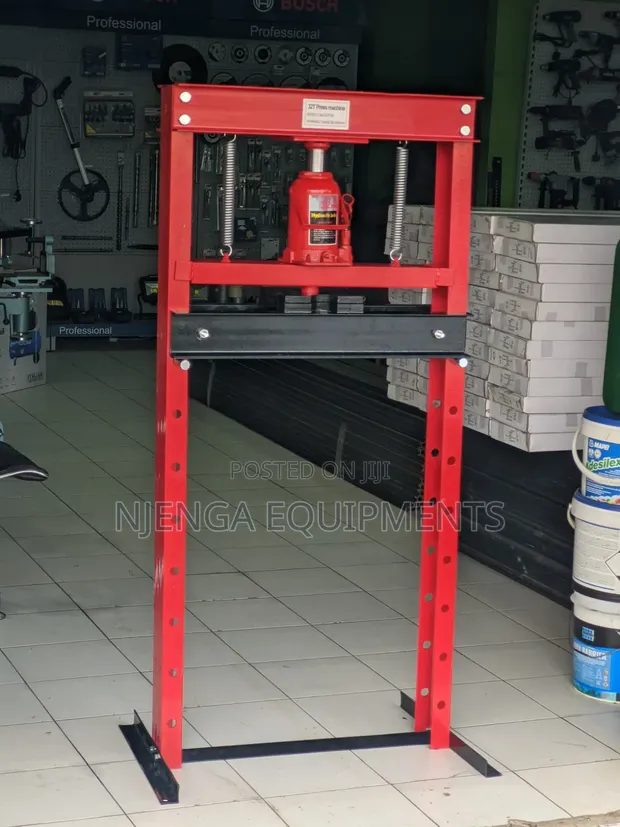 32-Ton Heavy-Duty Hydraulic Shop Press - 1
