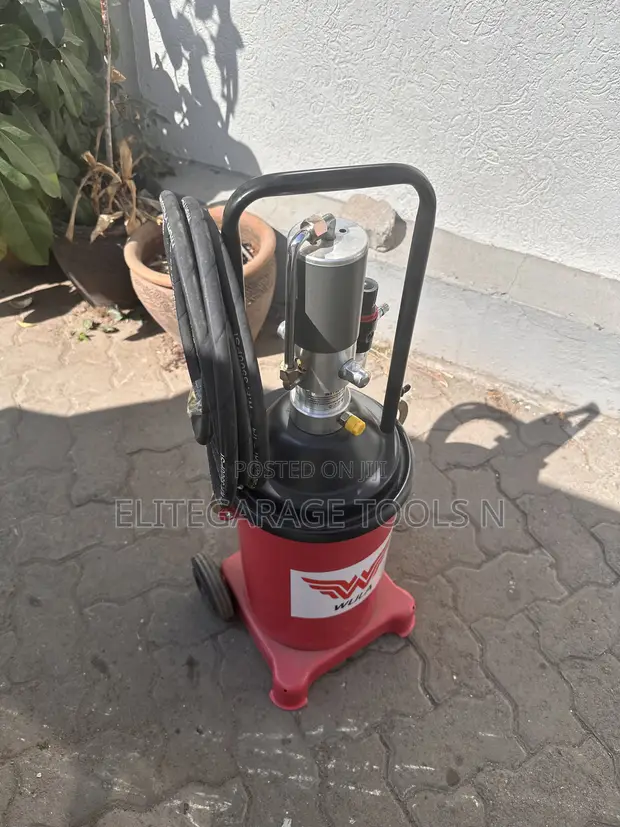 Sunshine Italy Pneumatic Greasing Machine - 1
