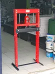 20-Ton Hydraulic Shop Press - 2