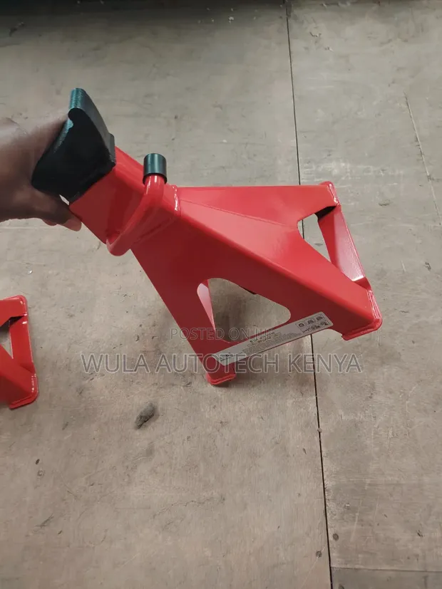 Sunshine Italy 6-Tani Heavy Duty Vehicle Lifting Safety Stands - 1