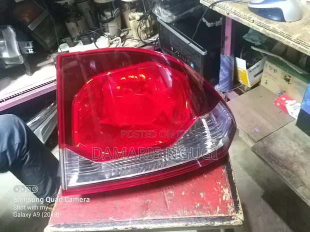 Honda Civic Taillight (Iliyo tumika) - 1