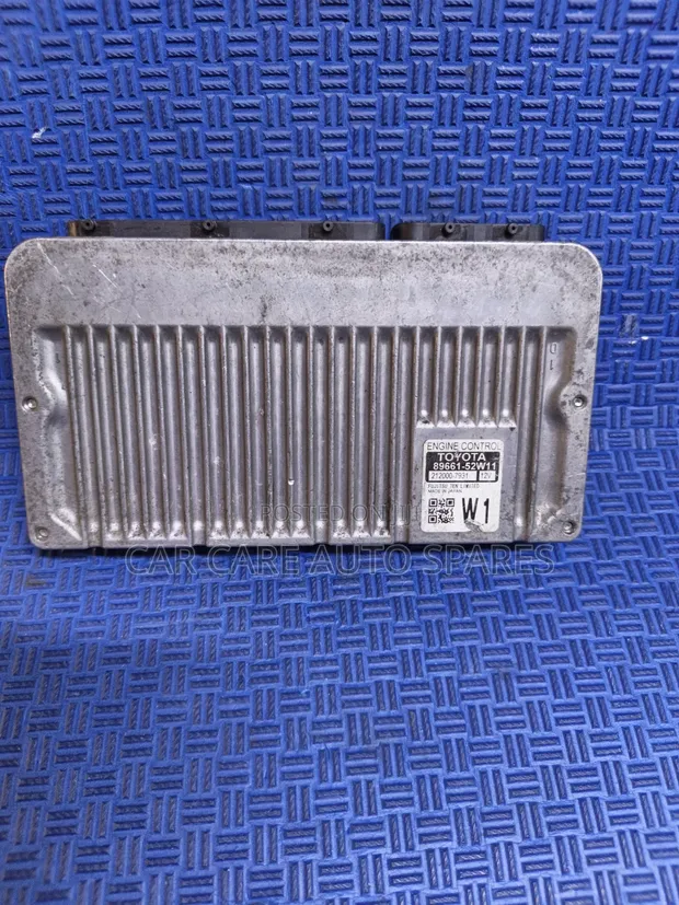 Toyota Spade Engine Computer - 1