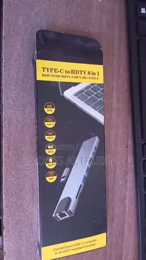 8-in-1 USB Type-C Hub to HDTV