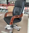 Heavy-Duty Managerial Executive Office Chair - 1