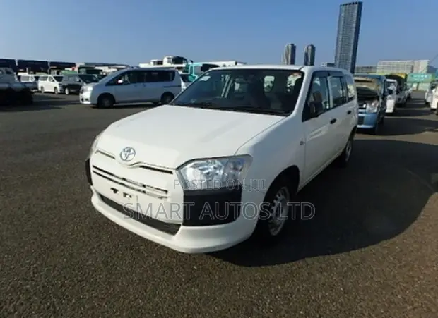 Toyota Probox 1.3 DX 2WD 2019 Off White - 1