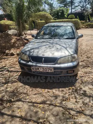 Nissan Bluebird 2003