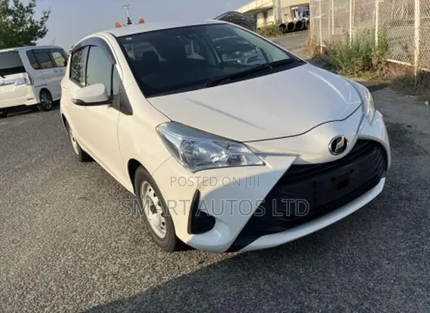 Toyota Vitz 1.3 FWD 5dr 2019 - 1