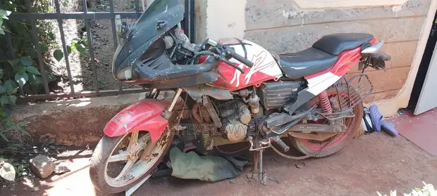 Hero Karizma ZMR 2017 Red - 1