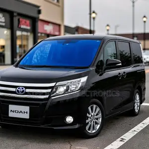 Luxury-Style 70% VLT Car Chameleon Ceramic Windscreen Film