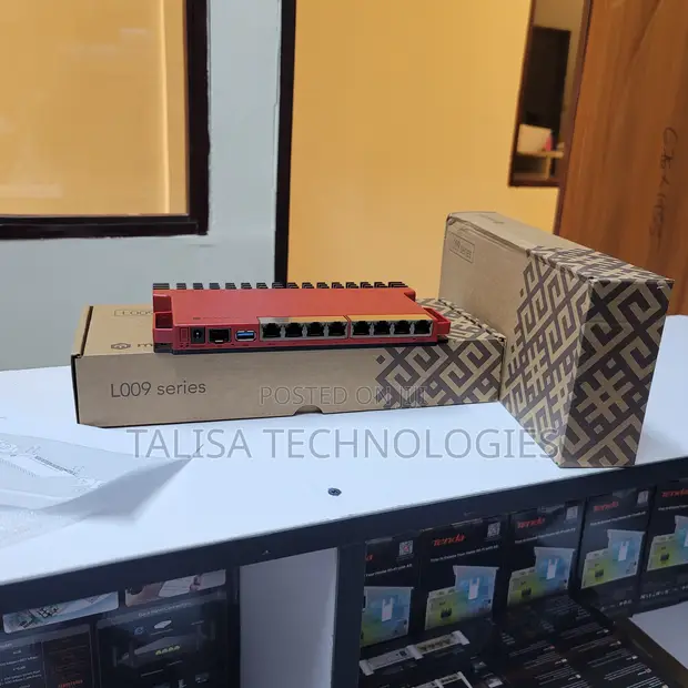 MikroTik L009UiGS-RM Router - 1
