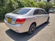 Toyota Allion 2009 Nyeusi - 4