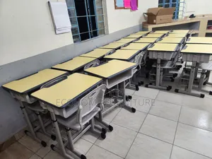 Set ya Dawati na Kiti cha Shule cha Mwanafunzi