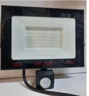 Vellmax 20W Solar Floodlight yenye Sensor
