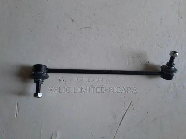 BMW X3 E83 Front Stabilizer Links (Brand New) - 1