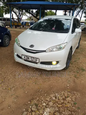 Toyota Wish 2016 White