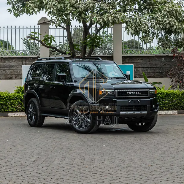 Toyota Land Cruiser Prado 2.8 ZX 2025 Nyeusi - 1
