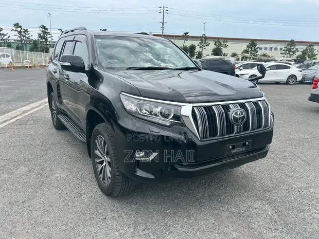 Toyota Land Cruiser Prado 2.8 TXL 2019 Nyeusi - 1