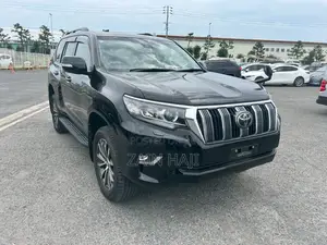 Toyota Land Cruiser Prado 2.8 TXL 2019 Nyeusi
