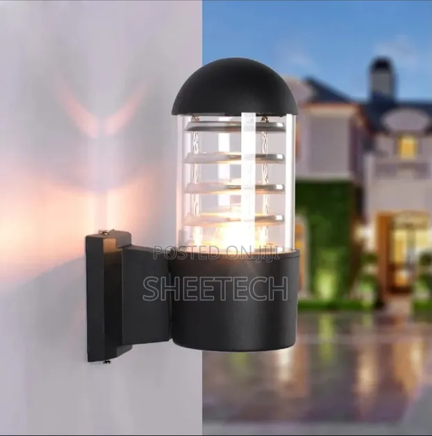 Outdoor Angle Wall Light - 1
