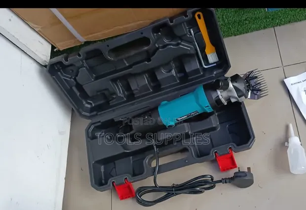 Makita Wool Shaver - 1
