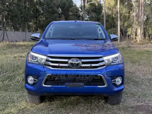 2019 Toyota Hilux Revo Double Cab 2.4 Diesel AWD Blue