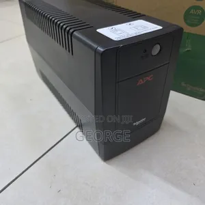APC Easy UPS 2200VA BVG2200I-MSX 230V Halisi na AVR