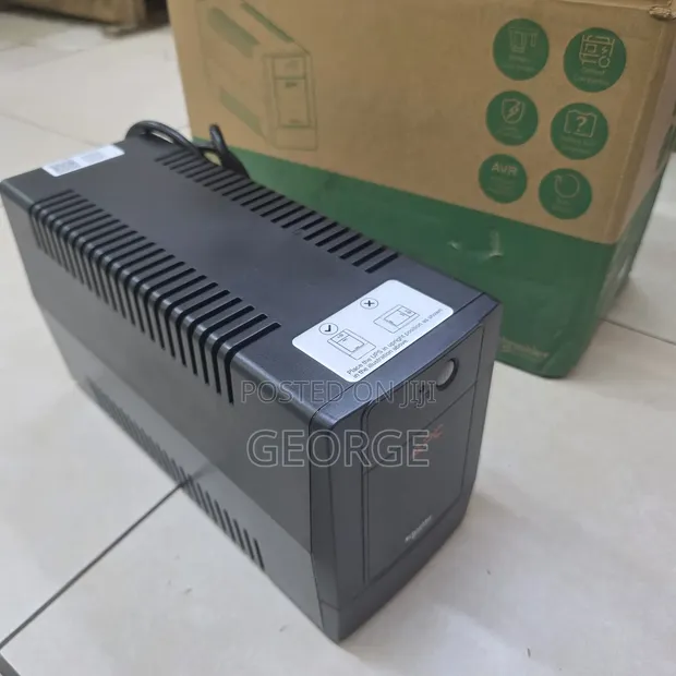 APC Easy UPS 2200VA na AVR - BVG2200I-MSX - 1