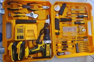 Dewalt Cordless Drill Set