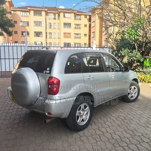 Toyota RAV4 2004