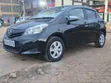 Toyota Vitz 2013 Nyeusi - 2