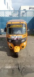 Bajaj RE 2018 Njano - 1