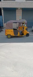 Bajaj RE 2018 Njano - 4