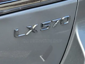 Jina la Mlango wa Nyuma wa Toyota LX570 / Nembo ya Beji