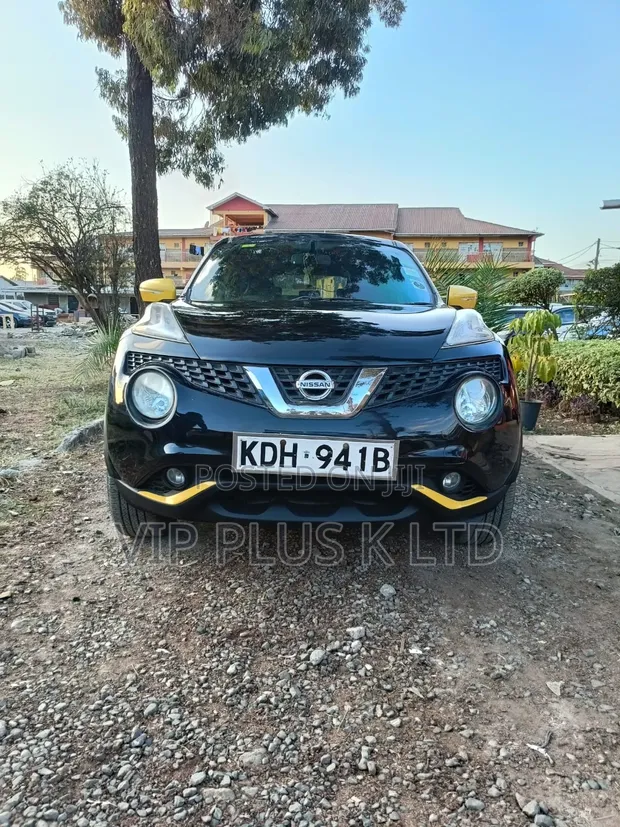 Nissan Juke 2015 Black - 1