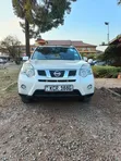Nissan X-Trail 2012 White - 1