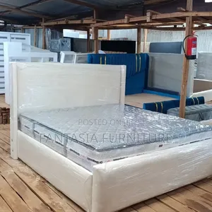 White 6x6 Bed with High-Density Mattress