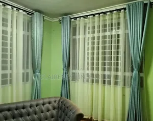 Vitambaa Vipya vya Pazia - Home Interiors