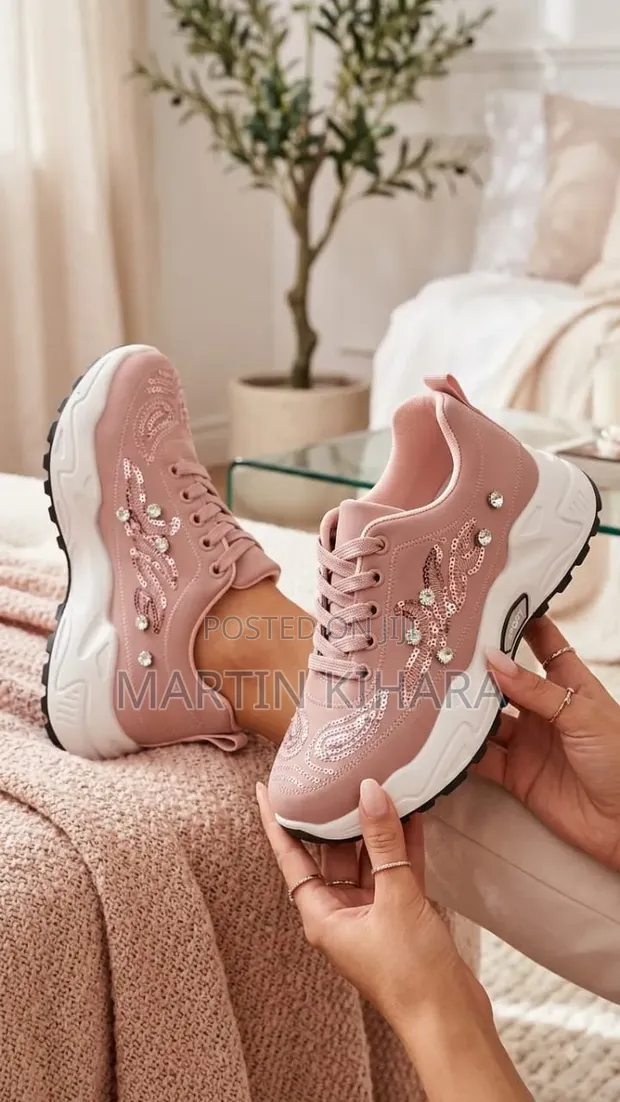 Viatu vya Wanawake vya Glitter (Size 34-40) - 1