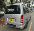 Toyota HiAce 2013 Nyeupe - 3