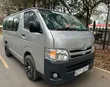Toyota HiAce 2013 Nyeupe - 4