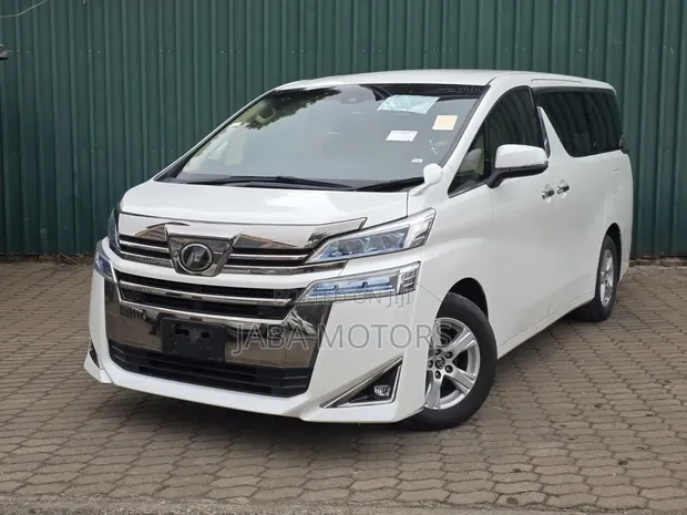 Toyota Vellfire 2018 White - 1