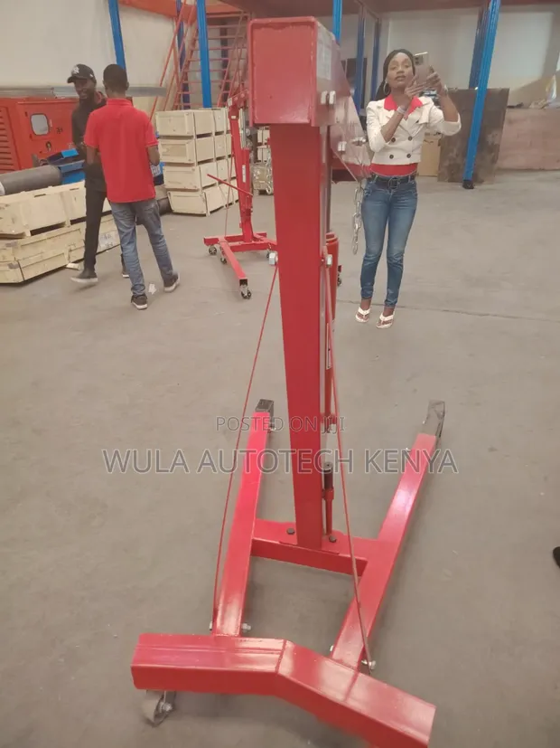 Hydraulic Engine Crane Hoist - 1-3 Ton Capacity - 1