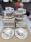 Vikombe vya Kahawa na Saucer za Peony za Retro Zilizochapishwa kwa Mkono - 1