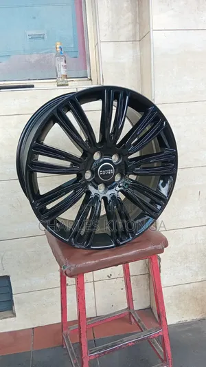 Brand New 20" Range Rover Rims (5x120 Bolt Pattern)