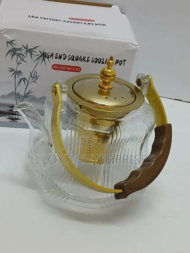 Heat Resistant Glass Teapot with Strainer Infuser - 1