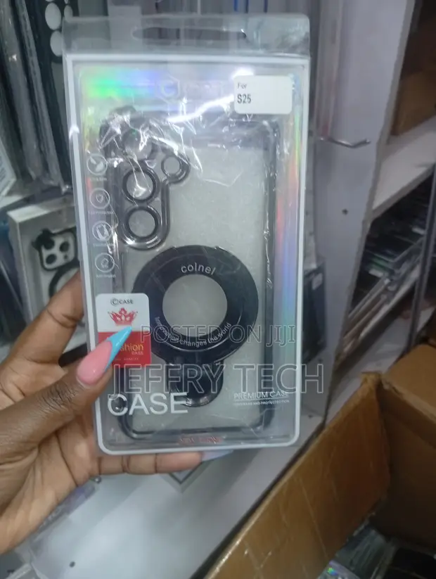 Kesi Nyeupe ya Sumaku na Pete kwa Samsung Galaxy S25 - 1