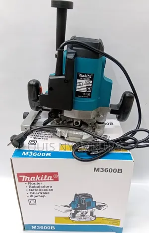 Makita 1800W Electric Wood Router