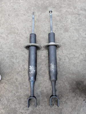 Volkswagen Passat 2006 Front Shock Absorbers (Used)